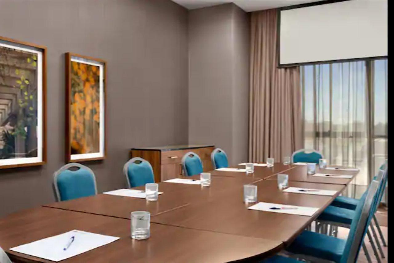 Hilton Garden Inn Seattle Lynnwood, Wa Экстерьер фото